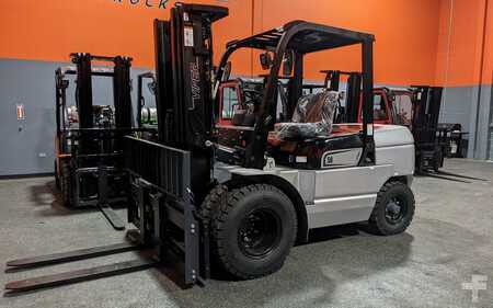 Diesel Forklifts 2024  Viper FD50 (6)