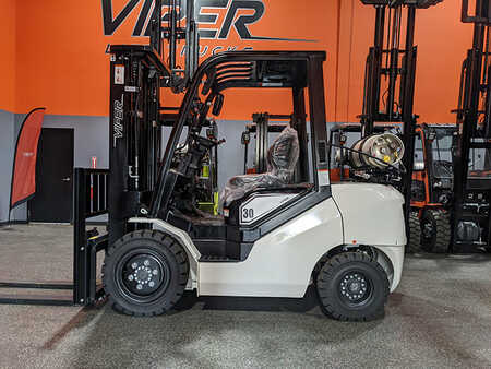 Propane Forklifts 2024  Viper FY30 (1)