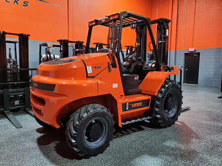 Diesel Forklifts 2024  Viper RT80 (17)