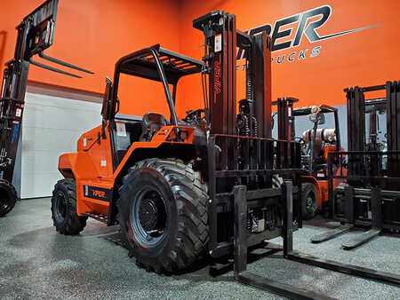 Diesel Forklifts 2024  Viper RT80 (24)