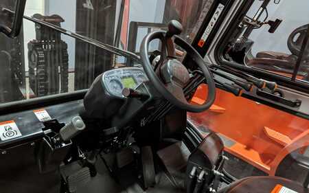 Diesel Forklifts 2024  Viper RTD30 (13) 