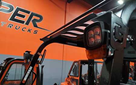 Diesel Forklifts 2024  Viper FD70 (18)
