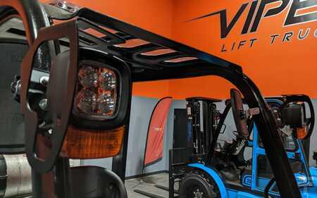 Propane Forklifts 2024  Viper FY35 (25)