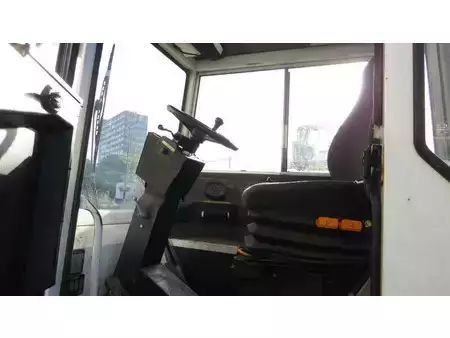 Terminaltrekkers 1995  Terberg TT17 terminal trekker (12)