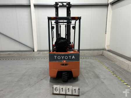 Electric - 3 wheels 2008  Toyota 7FBEST15 (17)