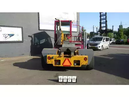Trator de terminal 2015  Terberg YT182 terminal trekker (5)