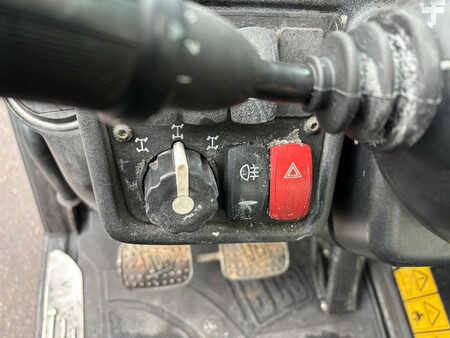 Telescopic forklift rigid 2016  JCB 535-140HIVIZ (18)