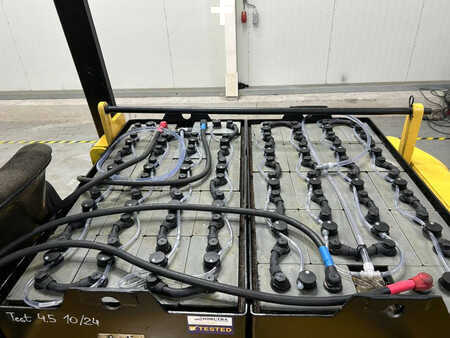 Sähkö - 4 pyör 2001  HOIST E220 (24)