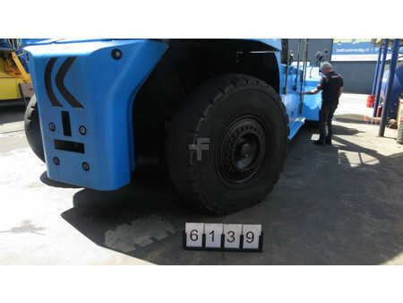 Reachstackers 2004  Kalmar Contmaster DRS4531-S5 (23)