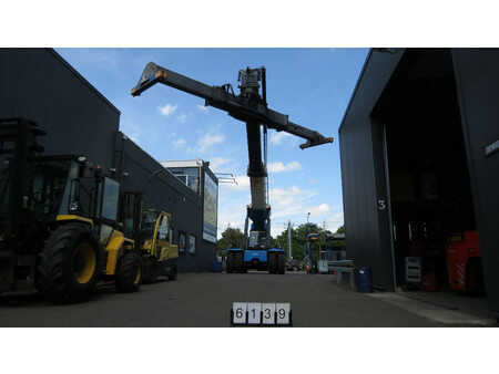 Reachstackers 2004  Kalmar Contmaster DRS4531-S5 (7)