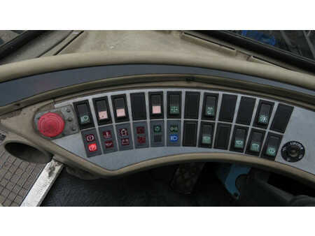 Container truck 2005  Svetruck 16CS 5H Empty container handler (11)