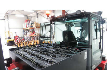 Sähkö - 4 pyör 2018  Kalmar ECG80-6 (13)