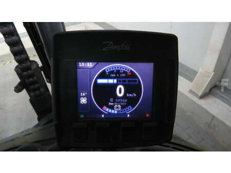 Sähkö - 4 pyör 2018  Kalmar ECG80-6 (7)