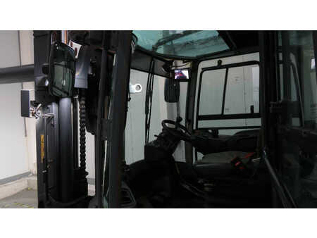 Sähkö - 4 pyör 2018  Kalmar ECG80-6 (9)