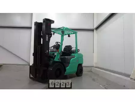 Gasoltruck 2018  Mitsubishi FG35NT (1)