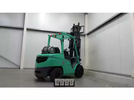 Gasoltruck 2018  Mitsubishi FG35NT (7)