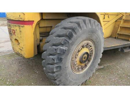 Konttitrukit 1991  Hyster H40.00C-16CH (10)