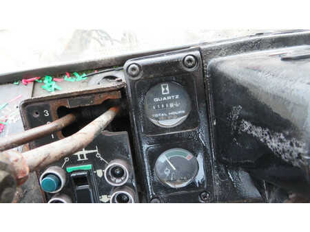 Konttitrukit 1991  Hyster H40.00C-16CH (30)