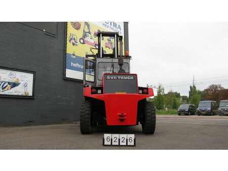 Diesel gaffeltruck 1989  Svetruck 1060-30 (17)