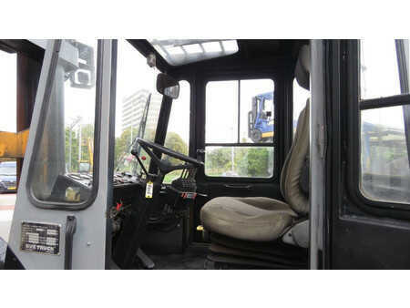 Diesel gaffeltruck 1989  Svetruck 1060-30 (21)