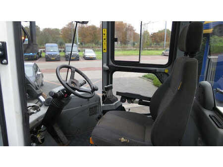 Dieseltrukki 2012  SMV Konecranes 10-750B (37)