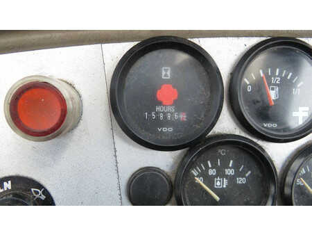 Carrelli elevatori diesel 2002  Svetruck 16120 (15)