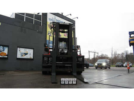 Carrelli elevatori diesel 2011  Svetruck 18120 (2)