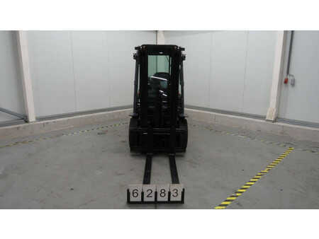 Gasoltruck 2021  Toyota 02-8FGF25 (2)