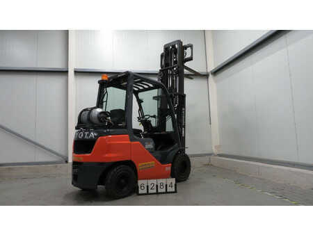 Treibgasstapler 2021  Toyota 02-8FGF25 (12)