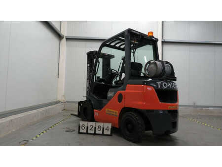 Treibgasstapler 2021  Toyota 02-8FGF25 (9)