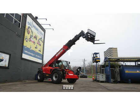 Wózki teleskopowe sztywne 2015  Manitou MT 1840 (4)