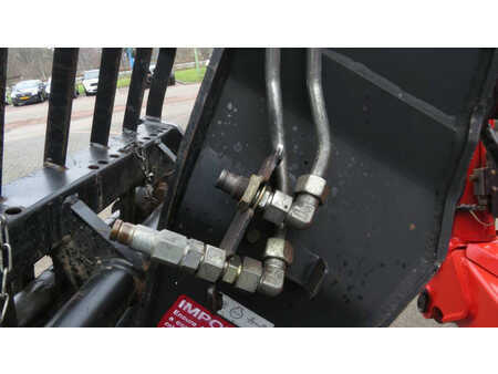 Wózki teleskopowe sztywne 2008  Manitou MT 1840 (19)