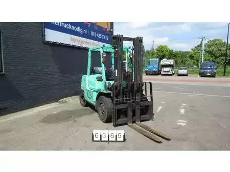 Carrelli elevatori GPL 2003  Mitsubishi FG40K (10)