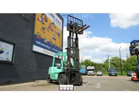 Carrelli elevatori GPL 2003  Mitsubishi FG40K (11)