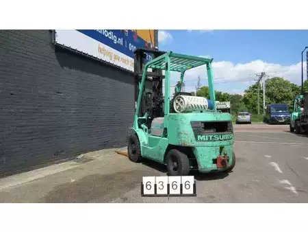 Gasoltruck 2000  Mitsubishi FG25 (9)