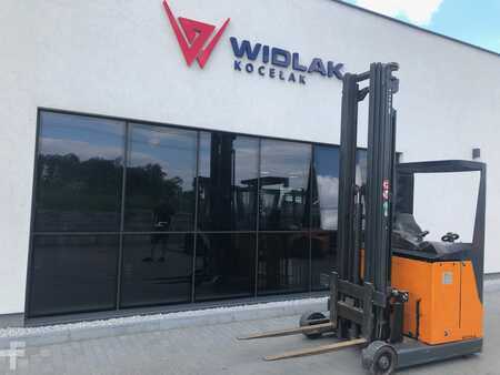 Chariots à mât rétractable 2003  Still FM 14 (5)