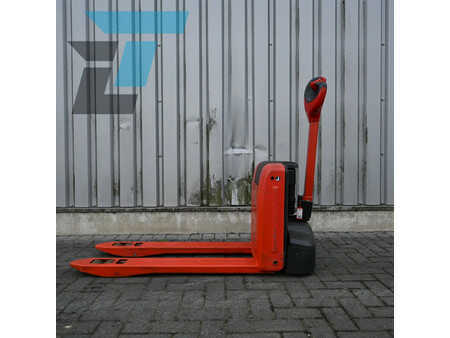 Nízkozdvižný vozík 2021  Linde MT15 Elektrische pallet wagen (1)