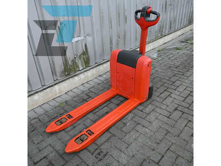 Nízkozdvižný vozík 2021 Linde MT15 Elektrische pallet wagen (2)