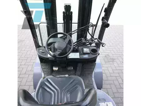 Gas gaffeltruck 2015  Toyota 02-8FGF25 LPG Heftruck (13)