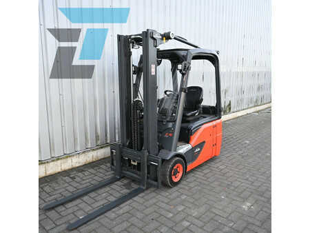 Elektro čtyřkolový VZV 2017 Linde E16-02 Elektrische heftruck (2)