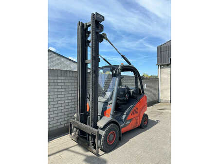 Chariots élévateurs GPL 2018  Linde H30T-02 (2)