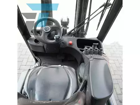 Elektro 4 Rad 2019  Linde E16PH-02 Elektrische heftruck (14)