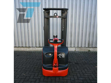 Ledstaplare gå 2011  Linde L16 Elektrische stapelaar (6)