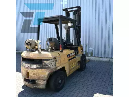 LPG VZV 2000  CAT Lift Trucks GPL40 LPG Heftruck (8)