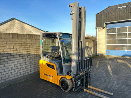 El Truck - 3-hjul 2019  Jungheinrich EFG218K Elektrische Heftruck (11)