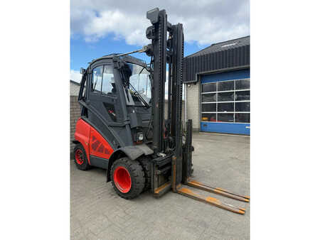 Linde H40T-02