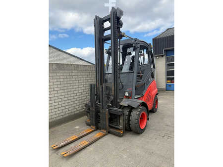 Linde H40T-02