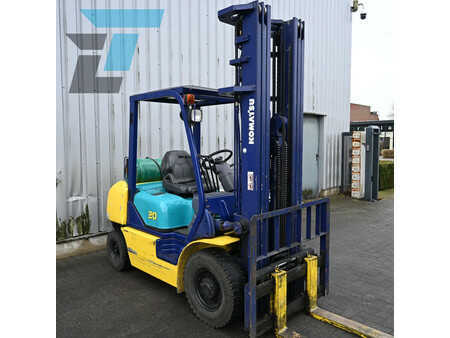 Treibgasstapler 1999  Komatsu FG20HT-12 LPG Heftruck (11)