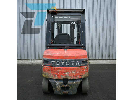 Elektro čtyřkolový VZV 2002  Toyota 7FBH25 Elektrische heftruck (7)