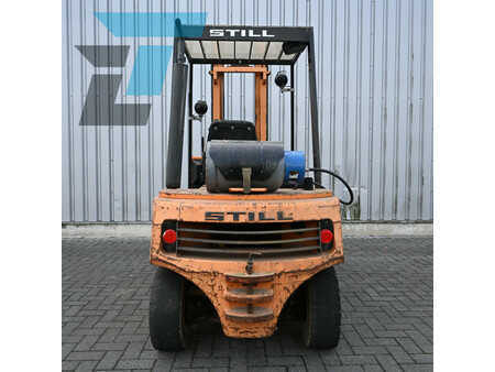 Gázüzemű targoncák 1990  Still R70-30T LPG Heftruck (6)